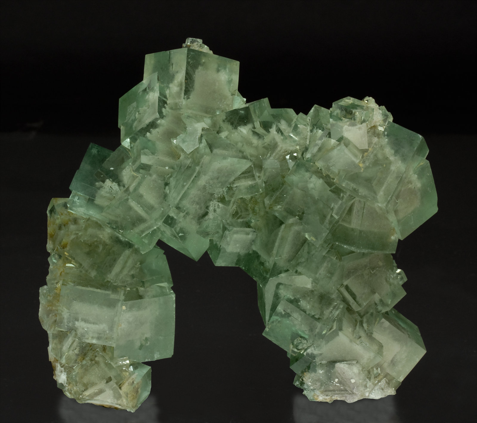 specimens/s_imagesT1/Fluorite-MD67T1r.jpg