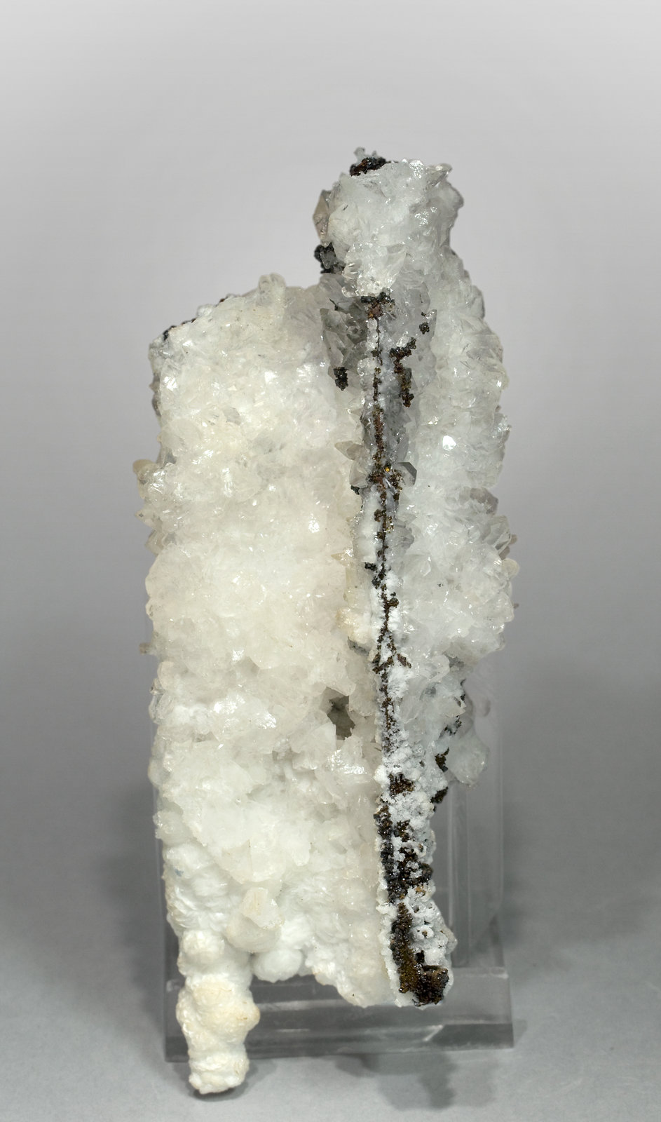 specimens/s_imagesT4/Descloizite-NK86T4r.jpg