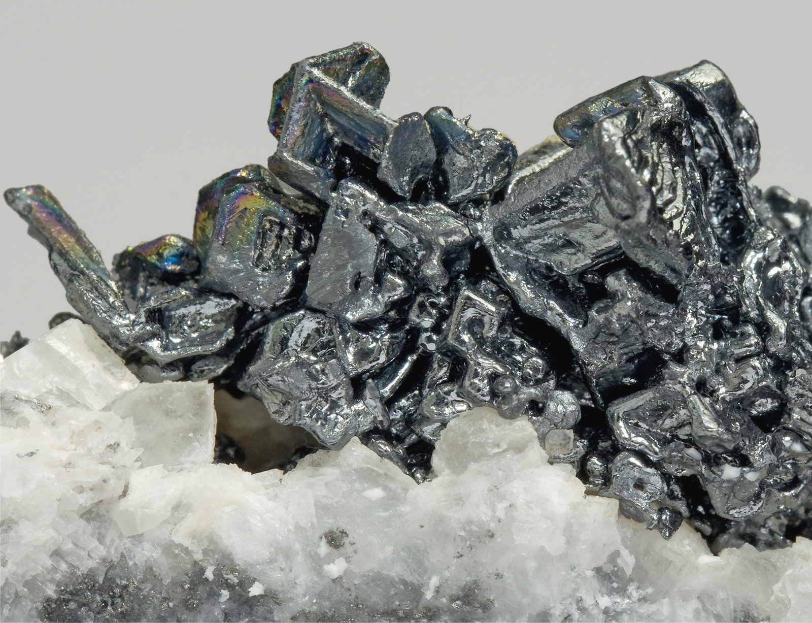 specimens/s_imagesT7/Acanthite-AP50T7d2.jpg
