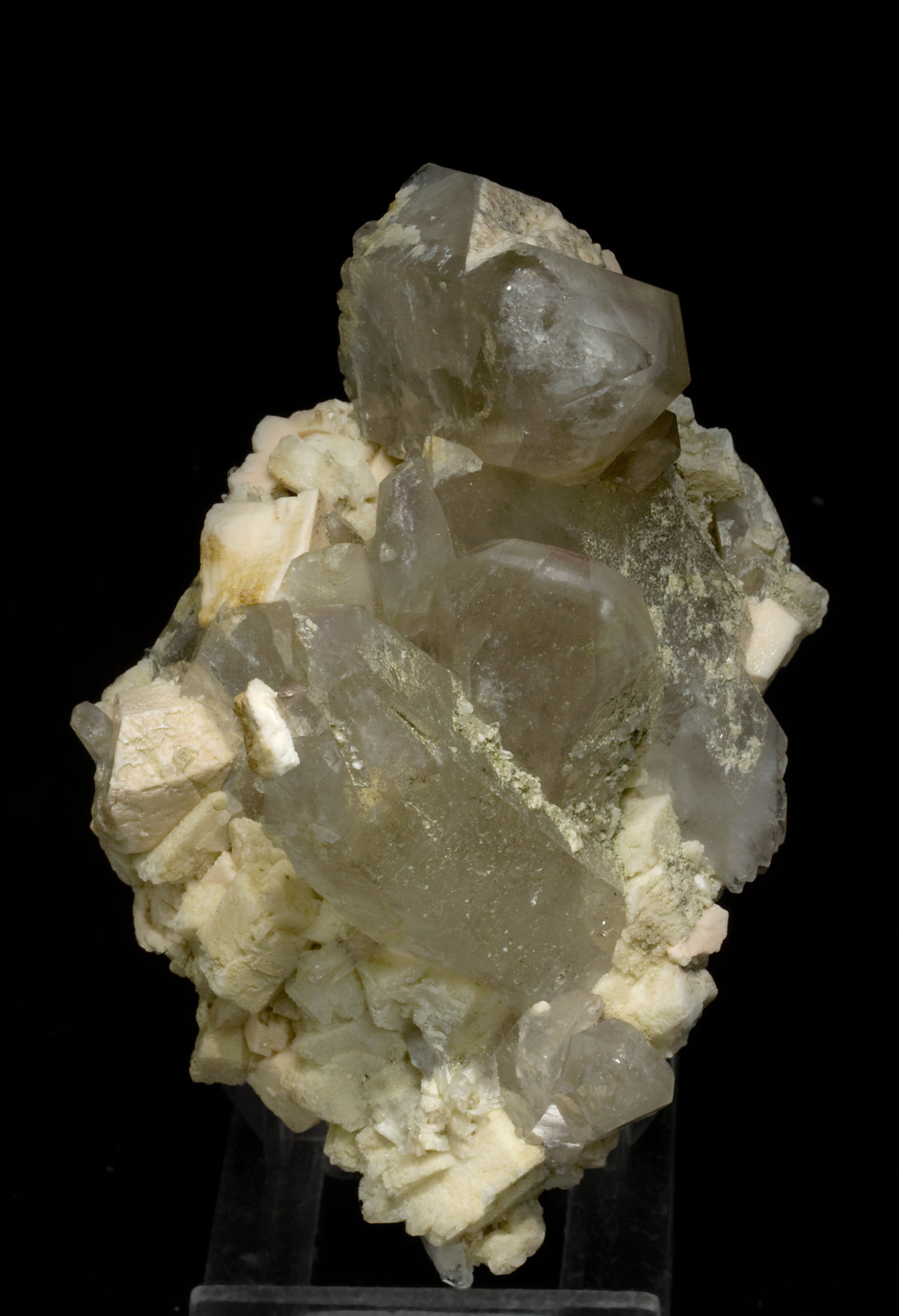 specimens/s_imagesV1/Quartz-RA9V1.jpg
