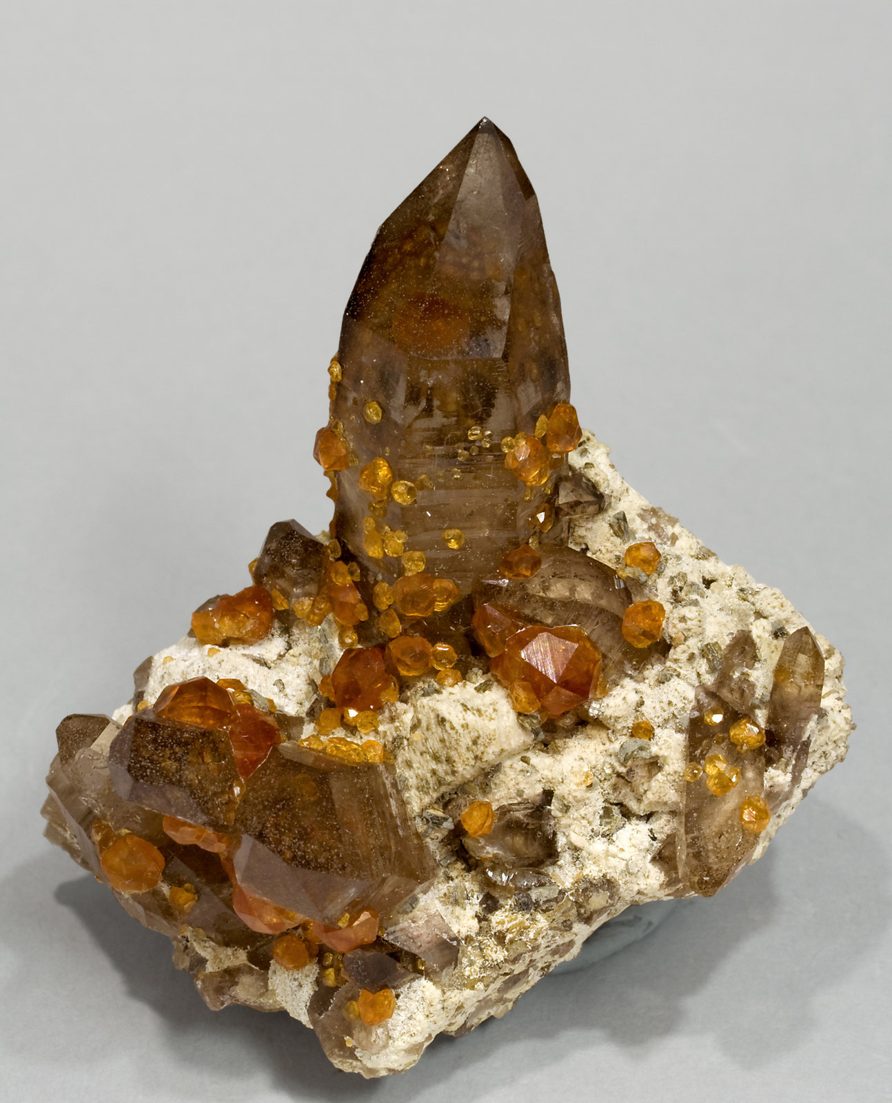 specimens/s_imagesV1/Spessartine-MR46V1f.jpg