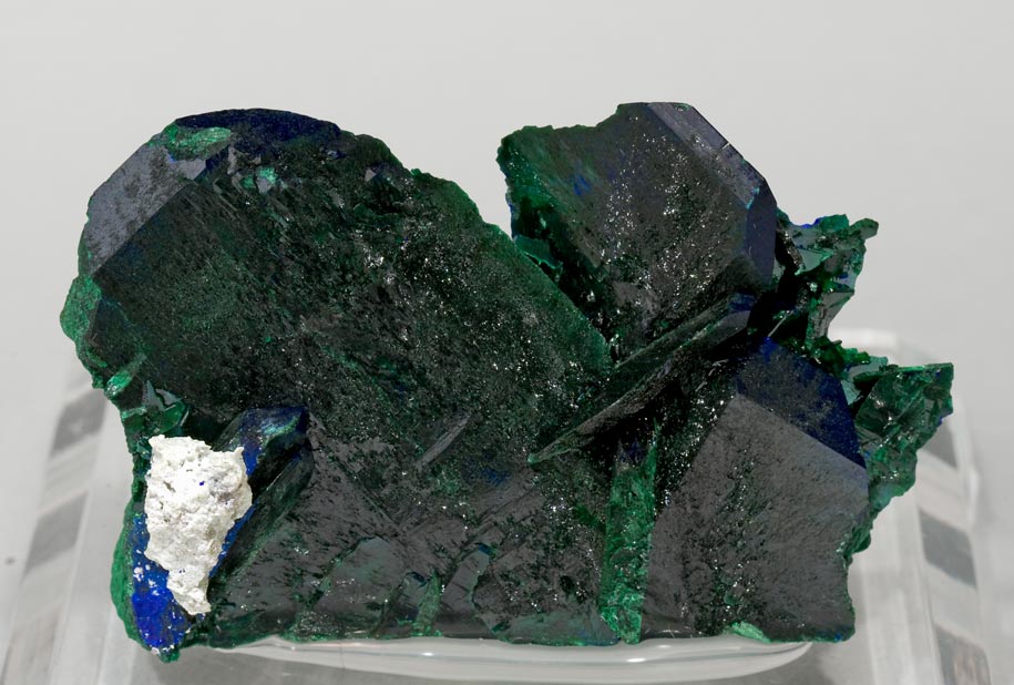 specimens/s_imagesV2/Azurite-TD47V2.jpg