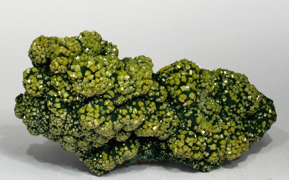 specimens/s_imagesV2/Pyromorphite-TY70V2f.jpg