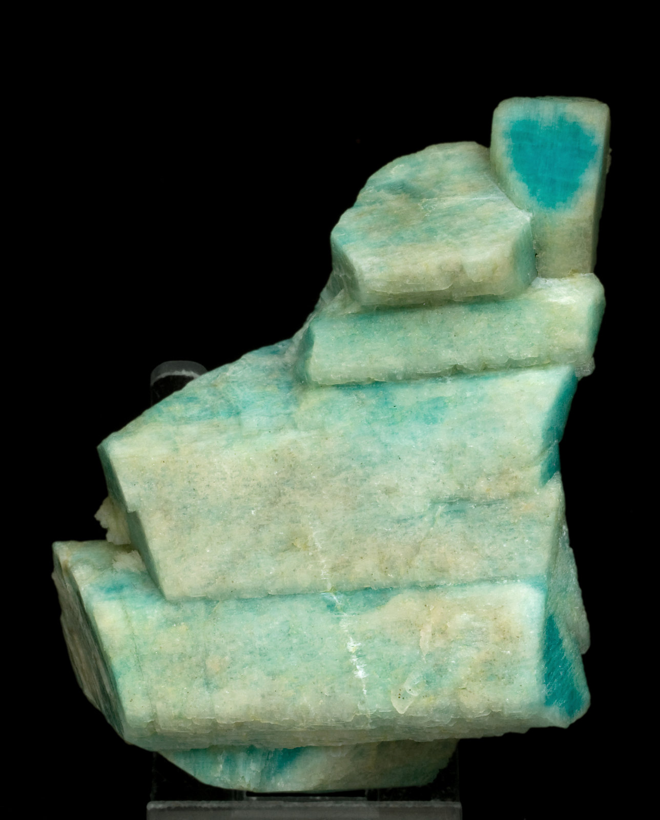 specimens/s_imagesW0/Amazonite-JA46W0.jpg