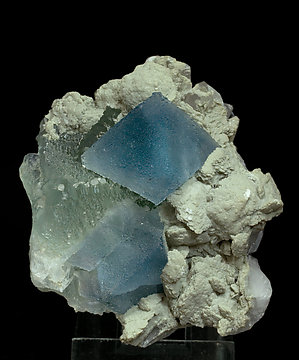 Fluorite with Calcite. Front