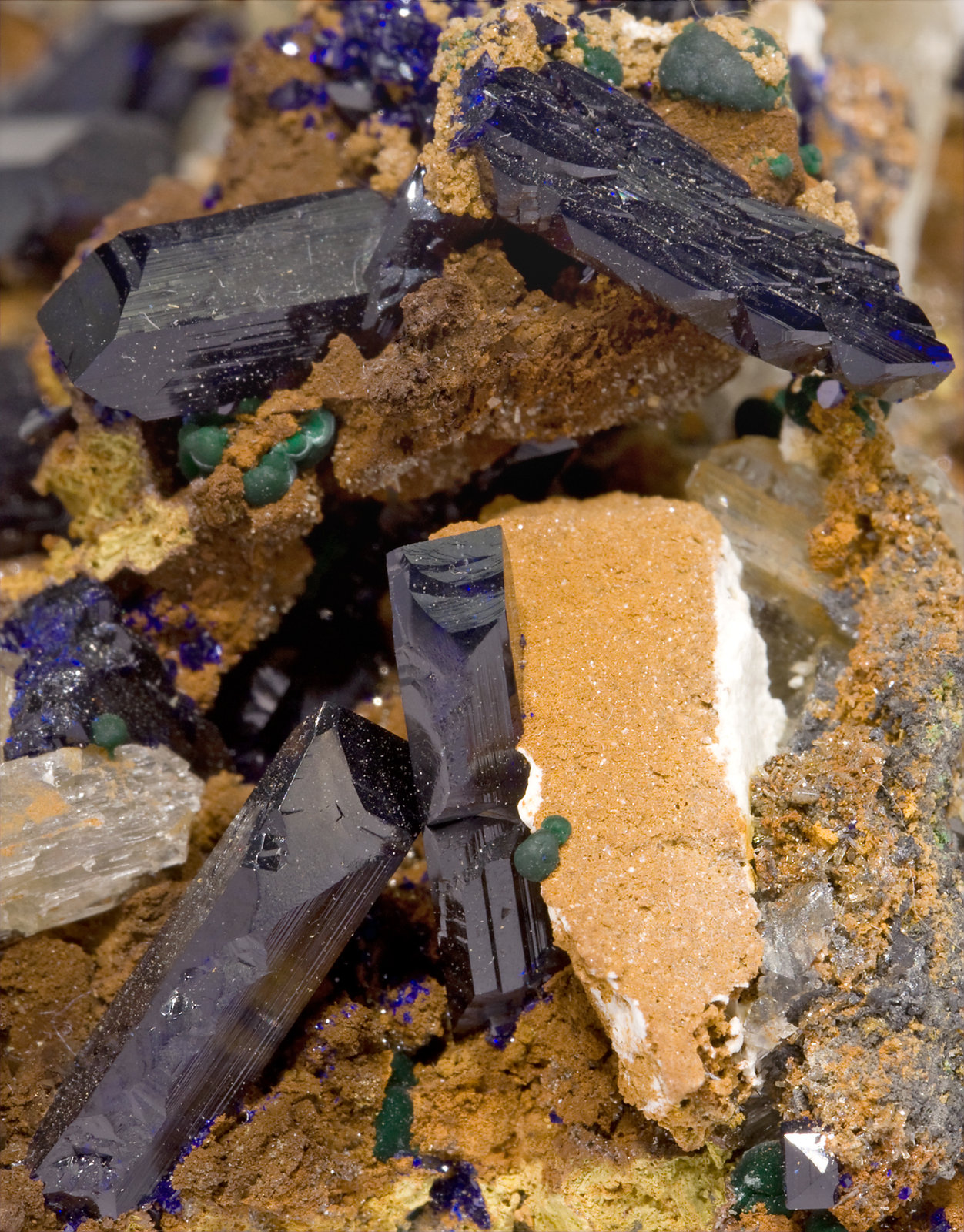 specimens/s_imagesW3/Azurite-JE9W3d.jpg