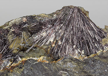 Kermesite with Valentinite. 