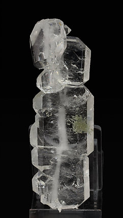 Quartz (variety faden) doubly terminated and with Chlorite inclusions. Rear