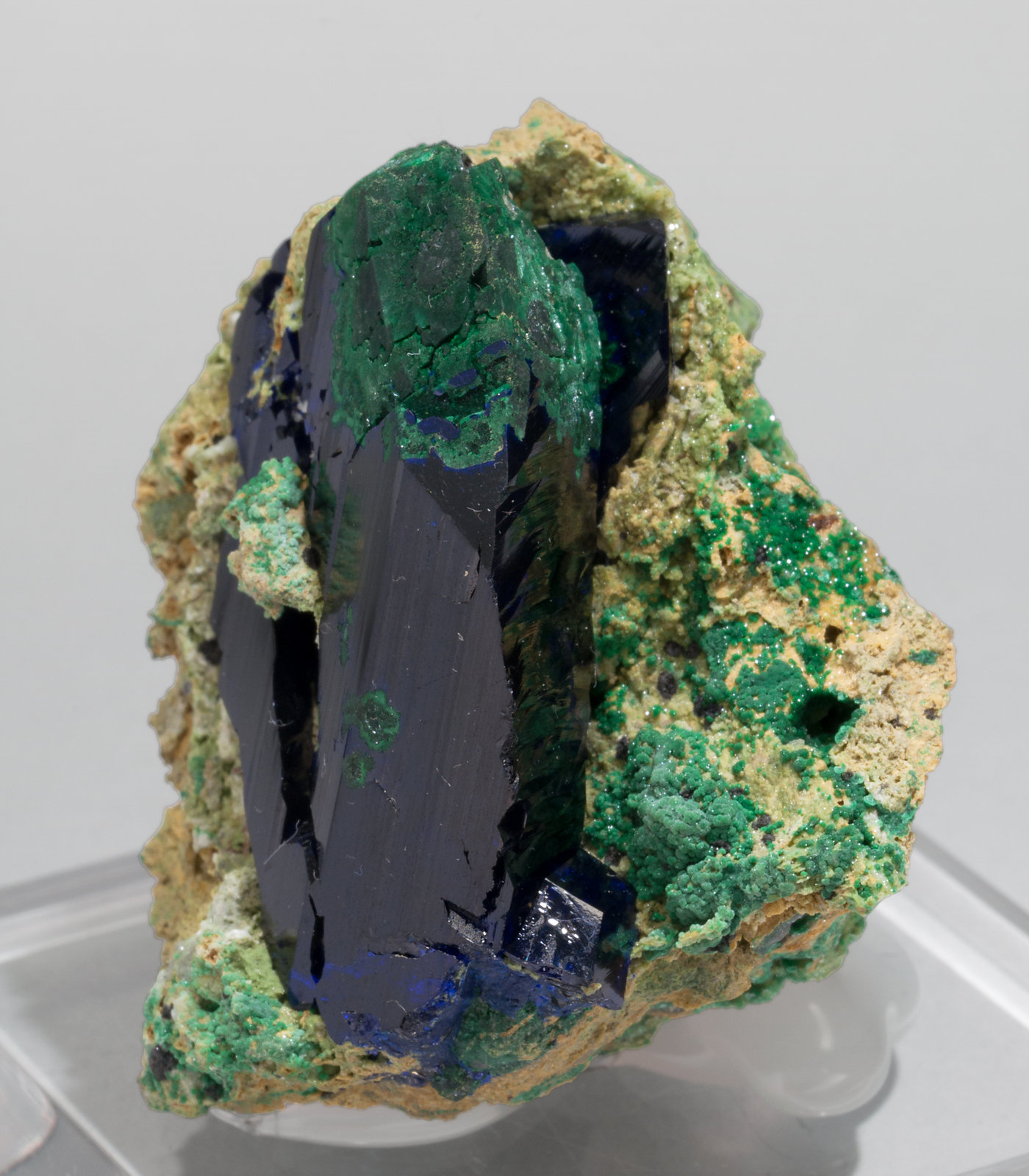 specimens/s_imagesX1/Azurite-MD16X1s.jpg