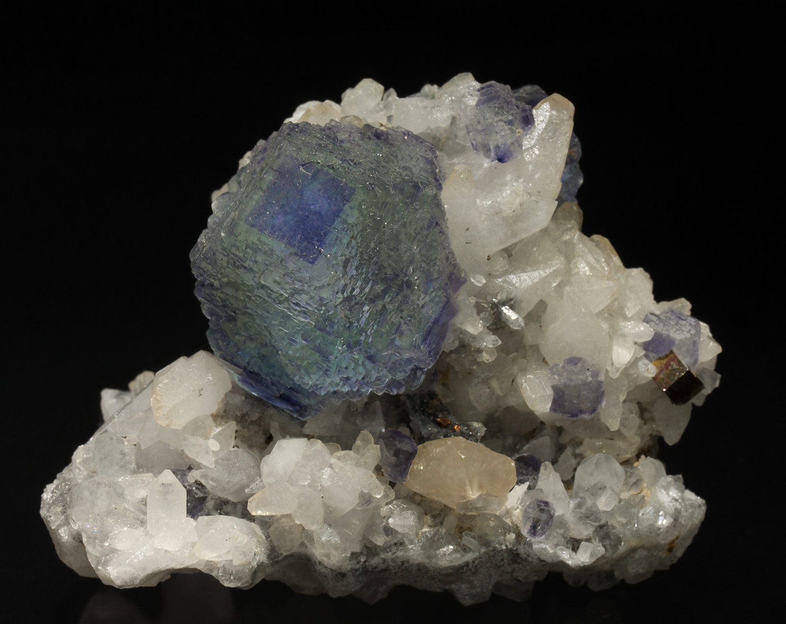 specimens/s_imagesX3/Fluorite-TT37X3f.jpg