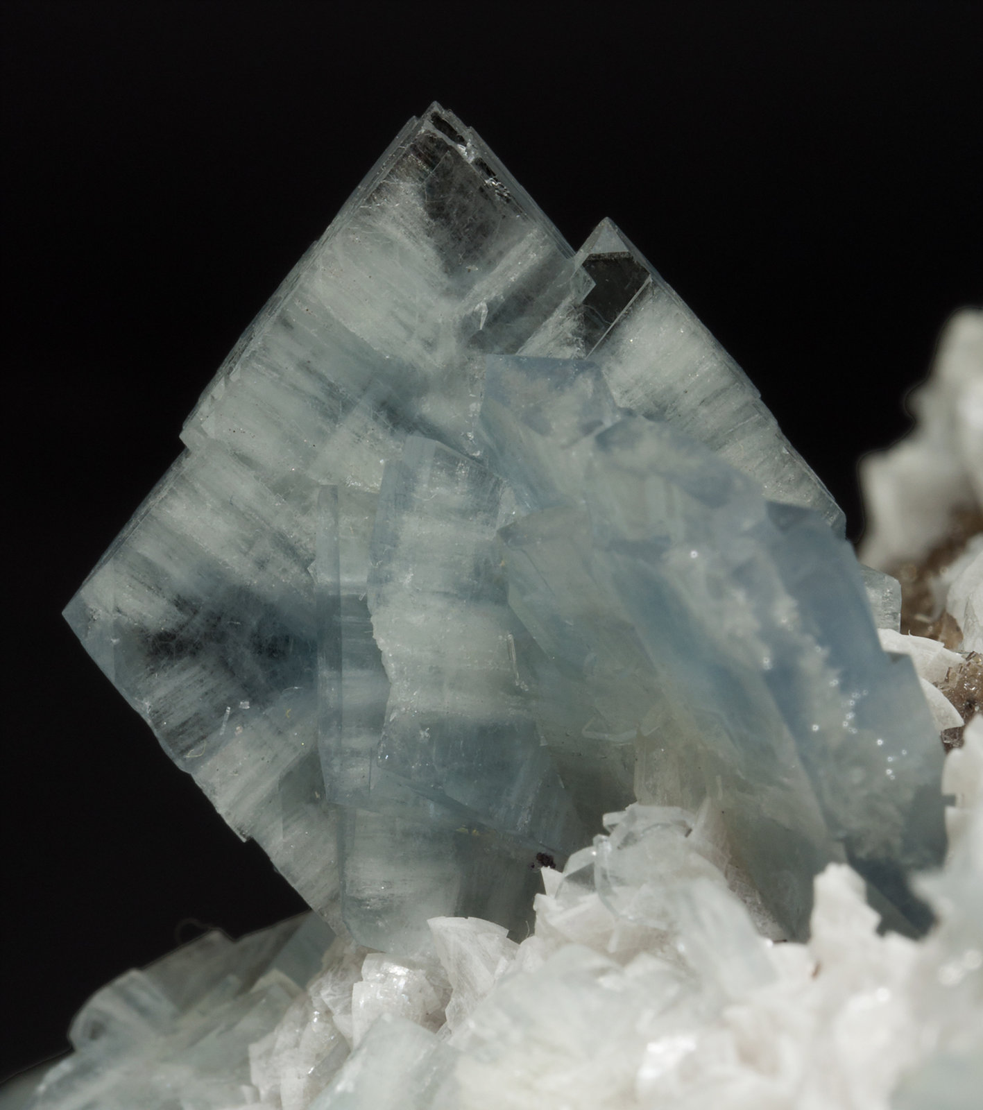 specimens/s_imagesX4/Barite-NA88X4d.jpg