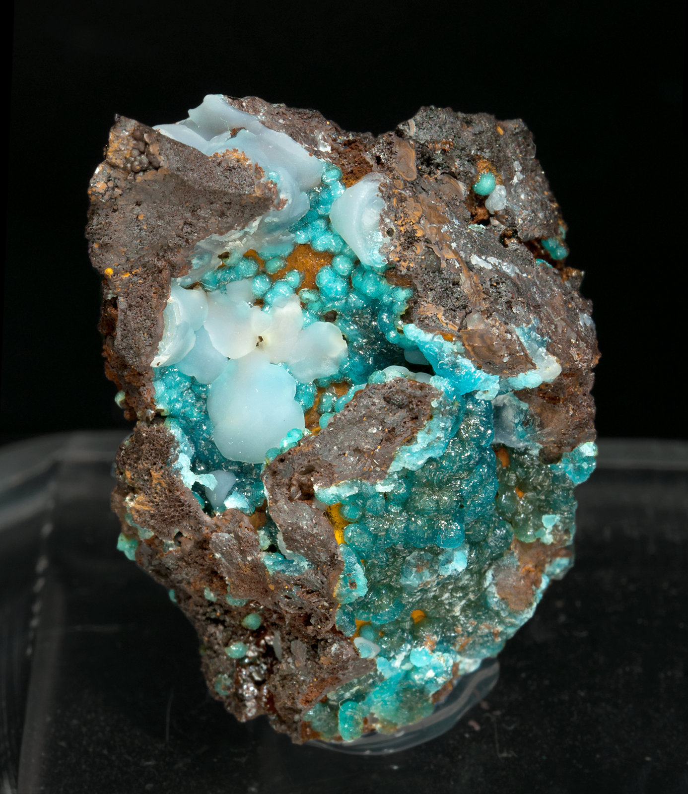 specimens/s_imagesX8/Smithsonite-MA60X8f.jpg