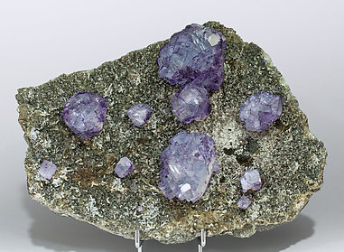 Fluorite with Scheelite, Muscovite and Quartz. 