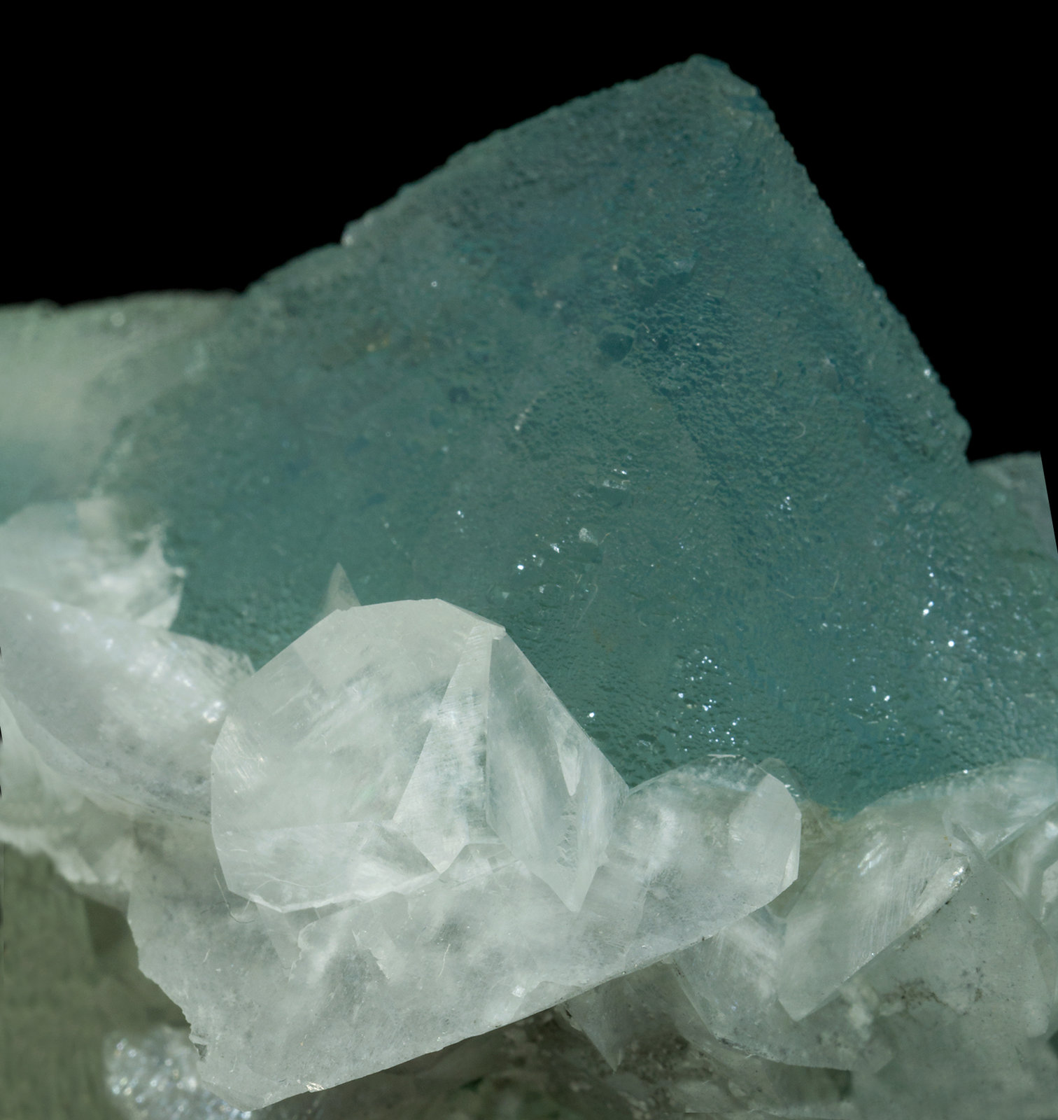 specimens/s_imagesX9/Fluorite-JQ27X9d.jpg