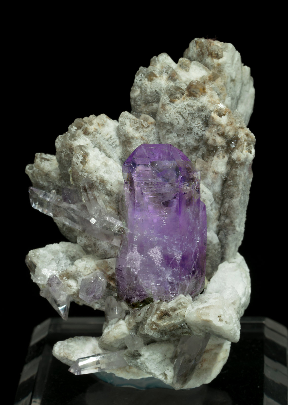 specimens/s_imagesY3/Amethyst-TR67Y3f.jpg