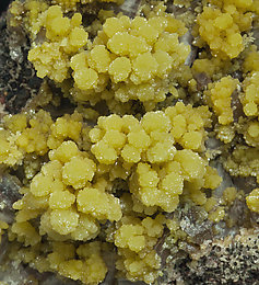 Mimetite with Calcite. 