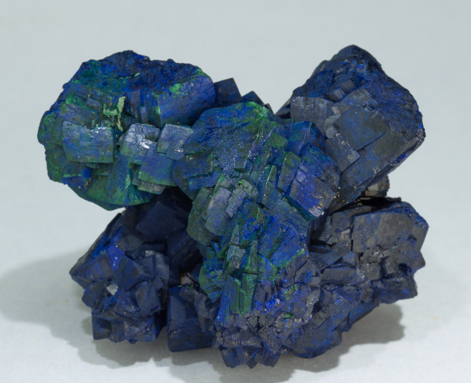specimens/s_imagesY4/Azurite-MR89Y4f.jpg