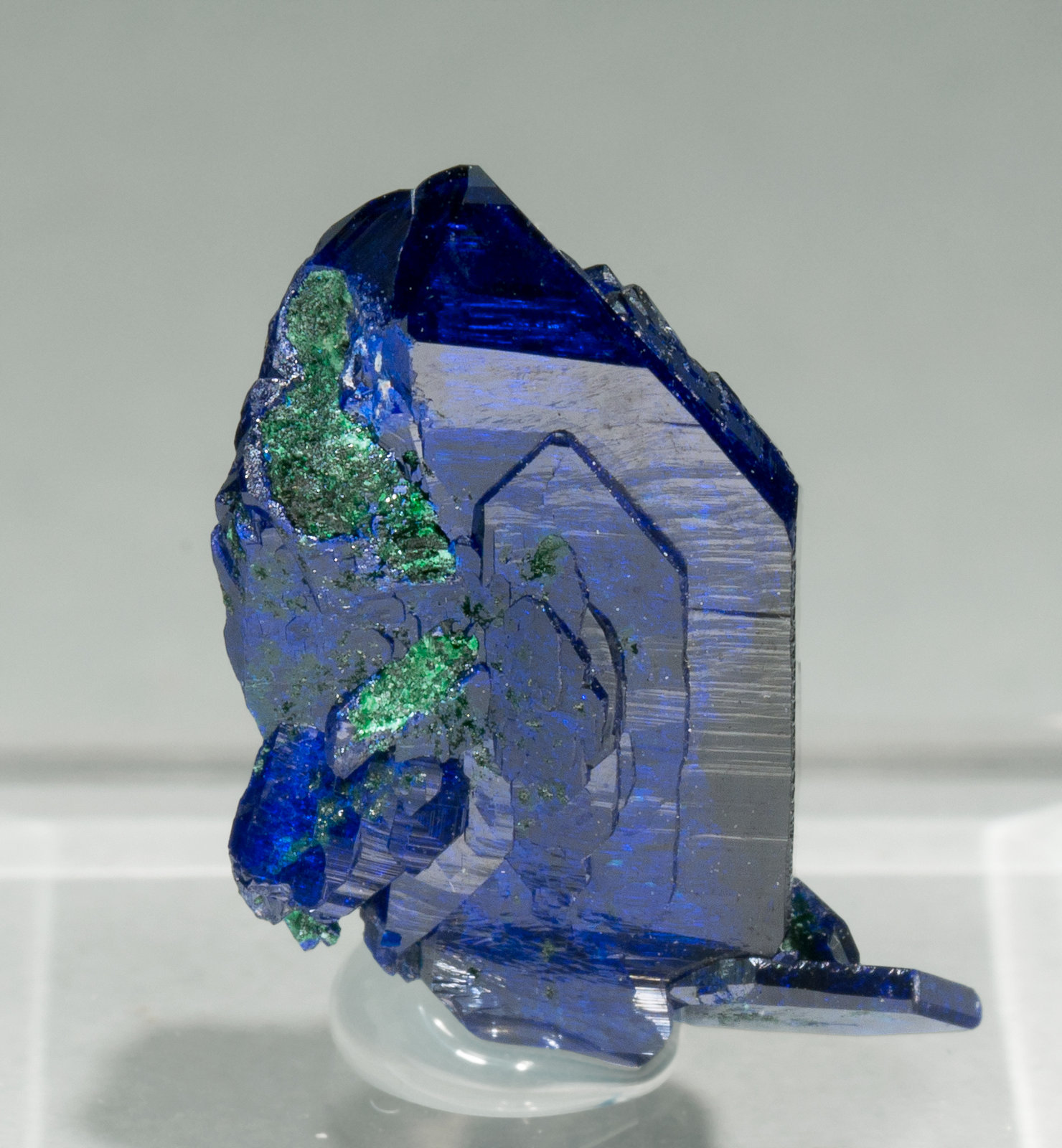 specimens/s_imagesY4/Azurite-TT6Y4f.jpg