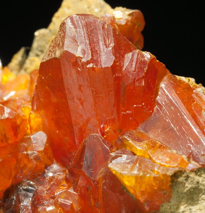 specimens/s_imagesY5/Orpiment-VK49Y5d2.jpg