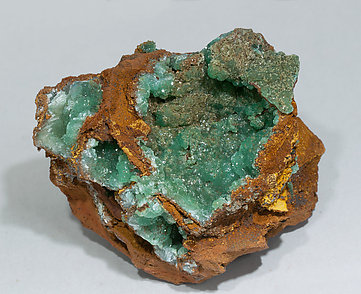 Adamite (variety cuprian). 