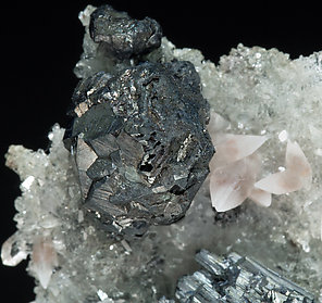 Djurleite with Bornite and Quartz. 