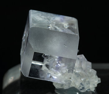 Fluorite with Quartz. Side