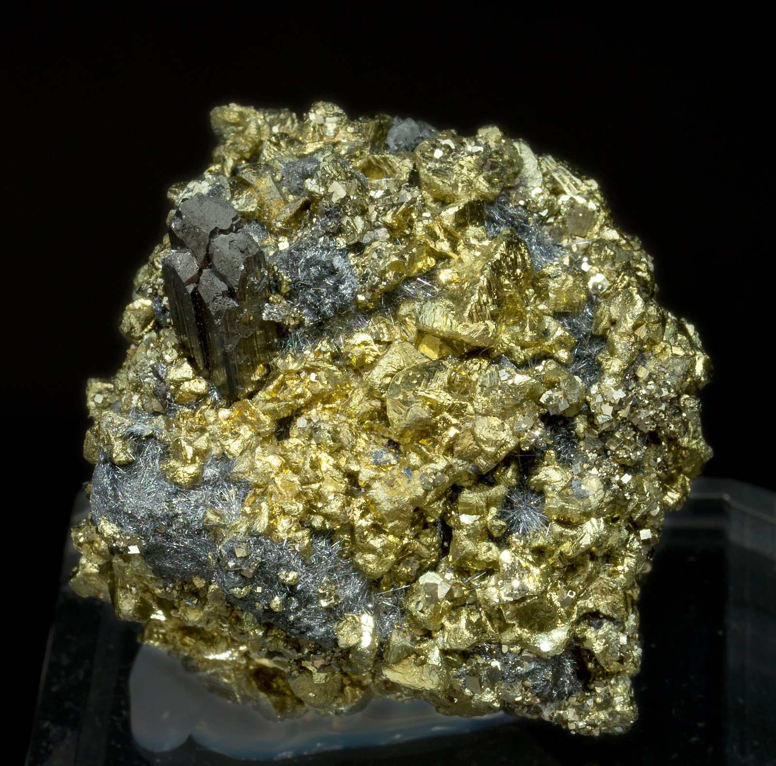 specimens/s_imagesZ0/Chalcopyrite-TA78Z0f.jpg