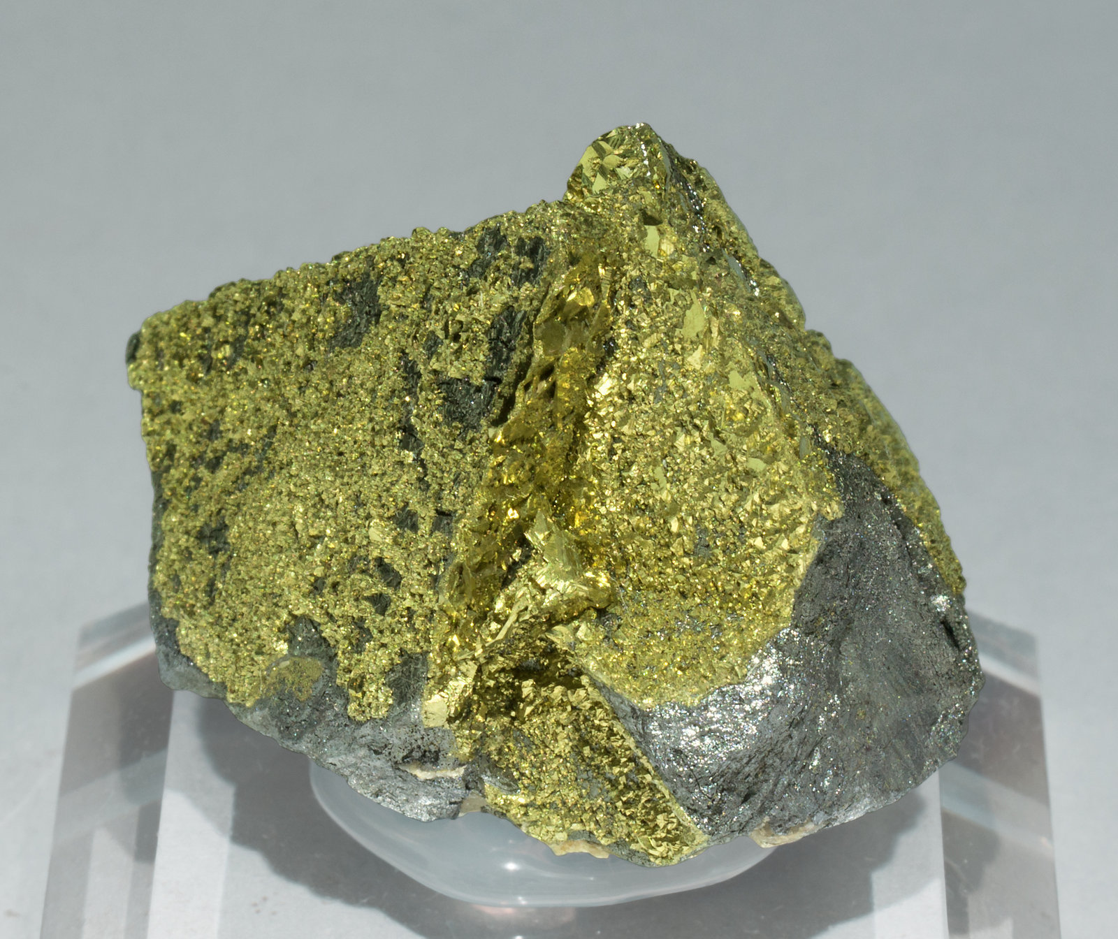 specimens/s_imagesZ2/Chalcopyrite-TD47Z2r.jpg