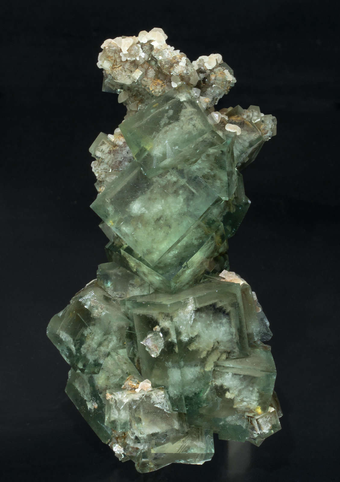 specimens/s_imagesZ3/Fluorite-TQ37Z3f1.jpg