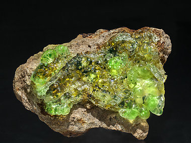 Opal (variety hyalite). Day light