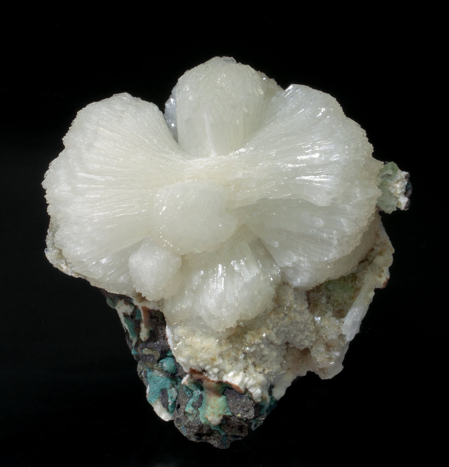 specimens/s_imagesZ3/Stilbite-MA67Z3f.jpg