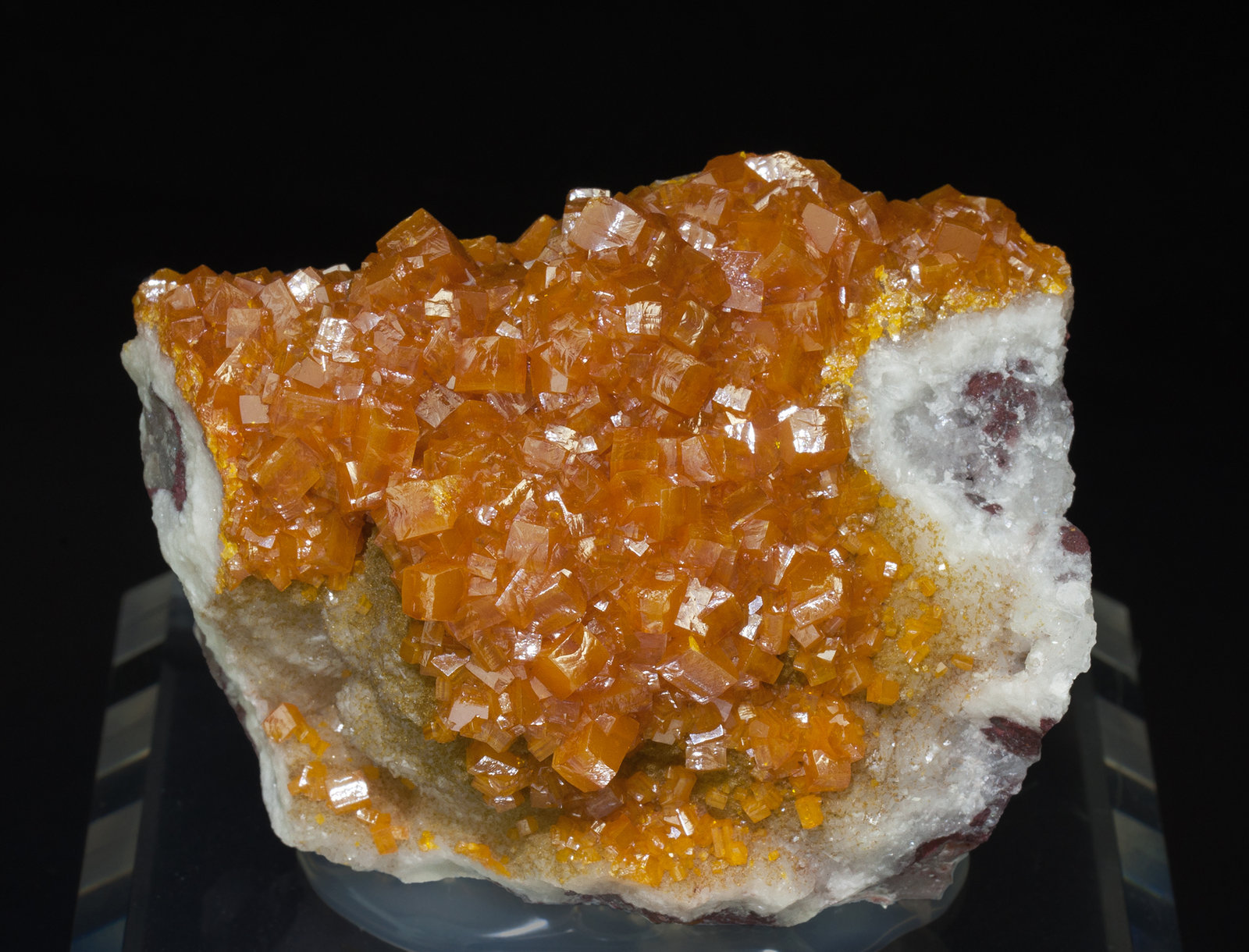 specimens/s_imagesZ4/Wulfenite-VD67Z4f.jpg