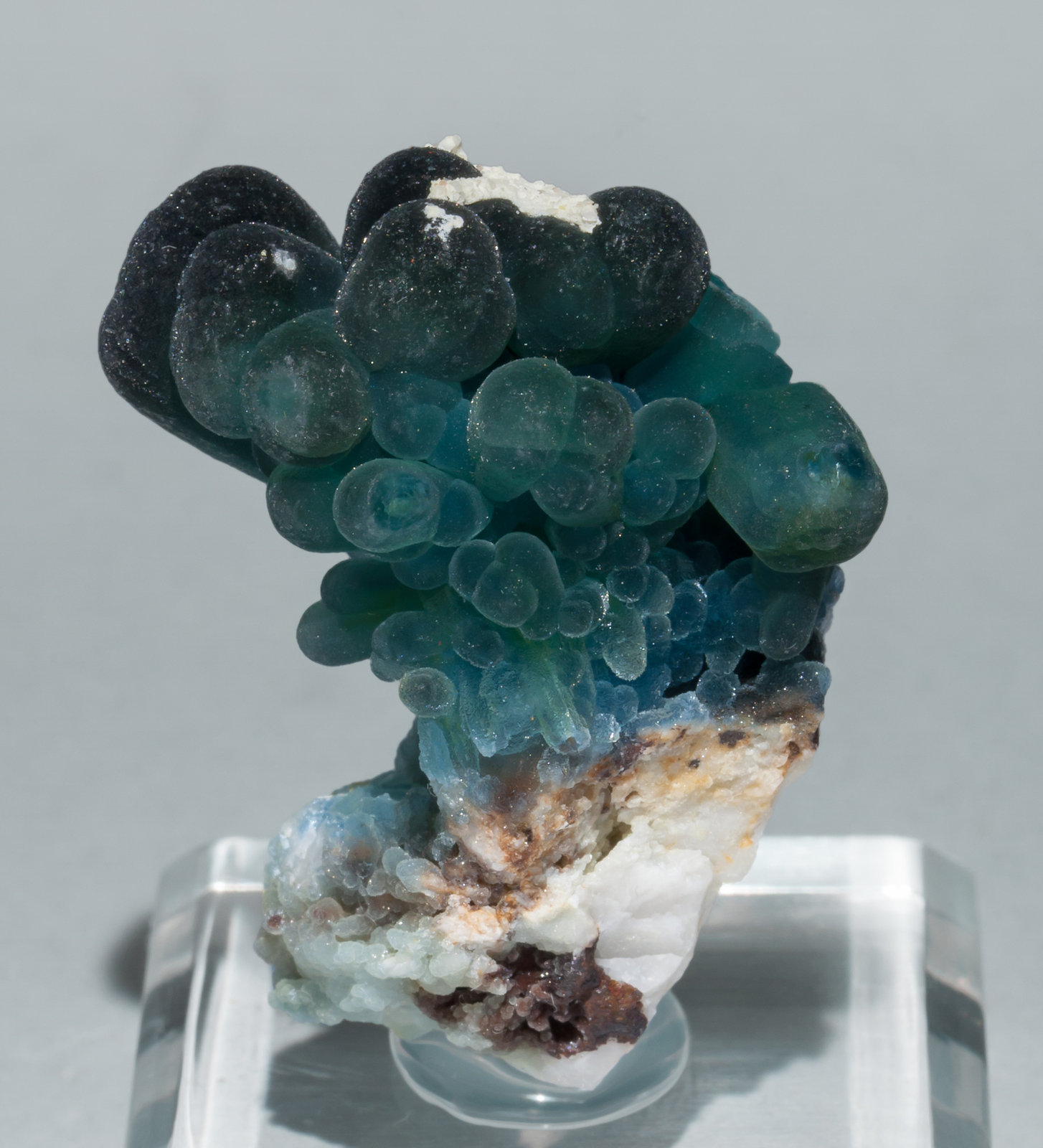 specimens/s_imagesZ6/Plumbogummite-TG47Z6f.jpg