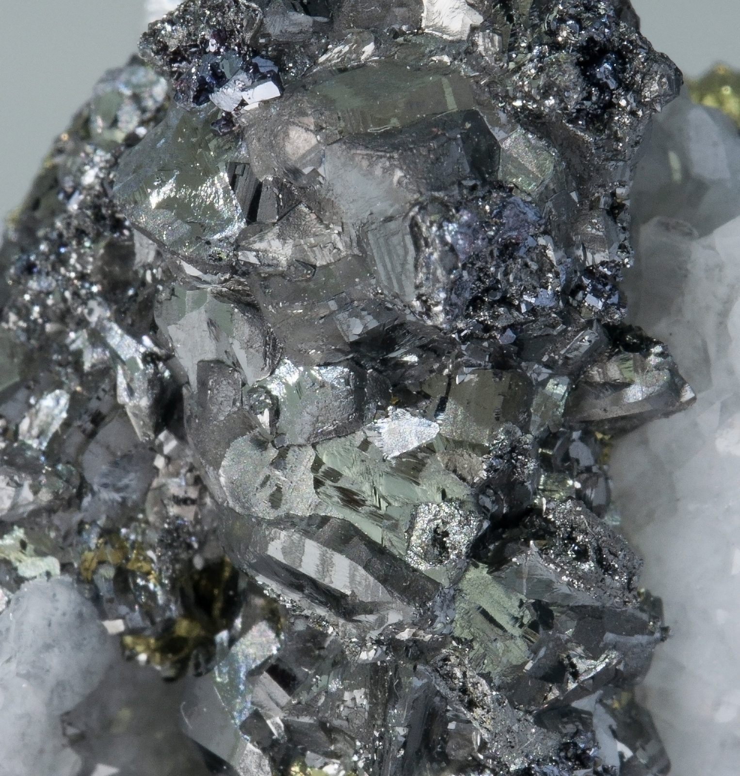 specimens/s_imagesZ6/Tennantite-TB6Z6d.jpg