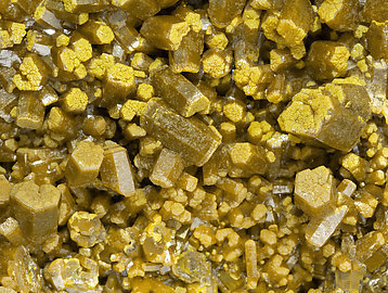 Pyromorphite with Baryte. 