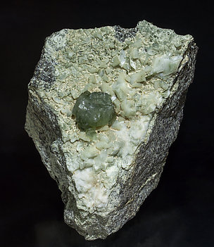 Prehnite with Orthoclase (variety adularia), Epidote and Amphibole. Side