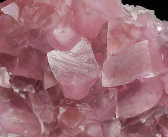 Smithsonite (variety cobaltoan). 