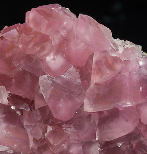 Smithsonite (variety cobaltoan). 